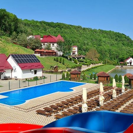 Mishyn-City Hotel Dobrovlyany Exterior foto