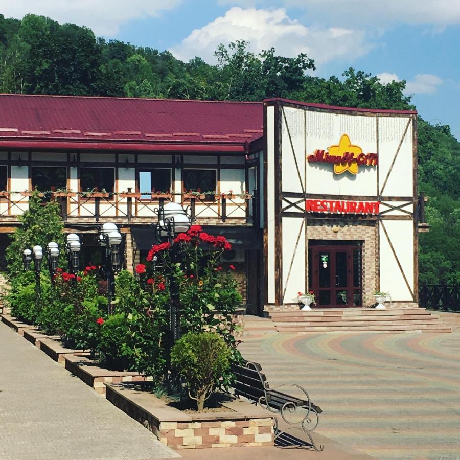 Mishyn-City Hotel Dobrovlyany Exterior foto