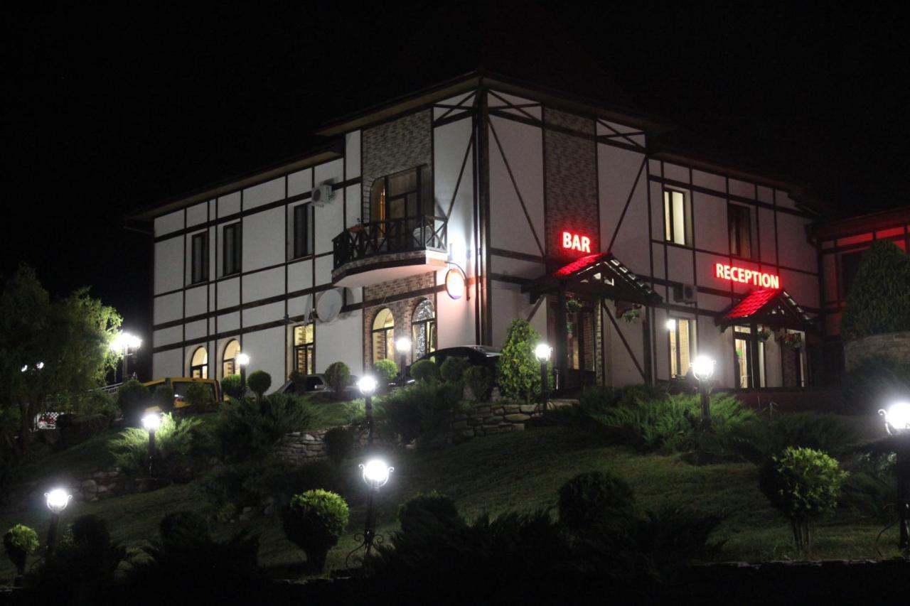 Mishyn-City Hotel Dobrovlyany Exterior foto