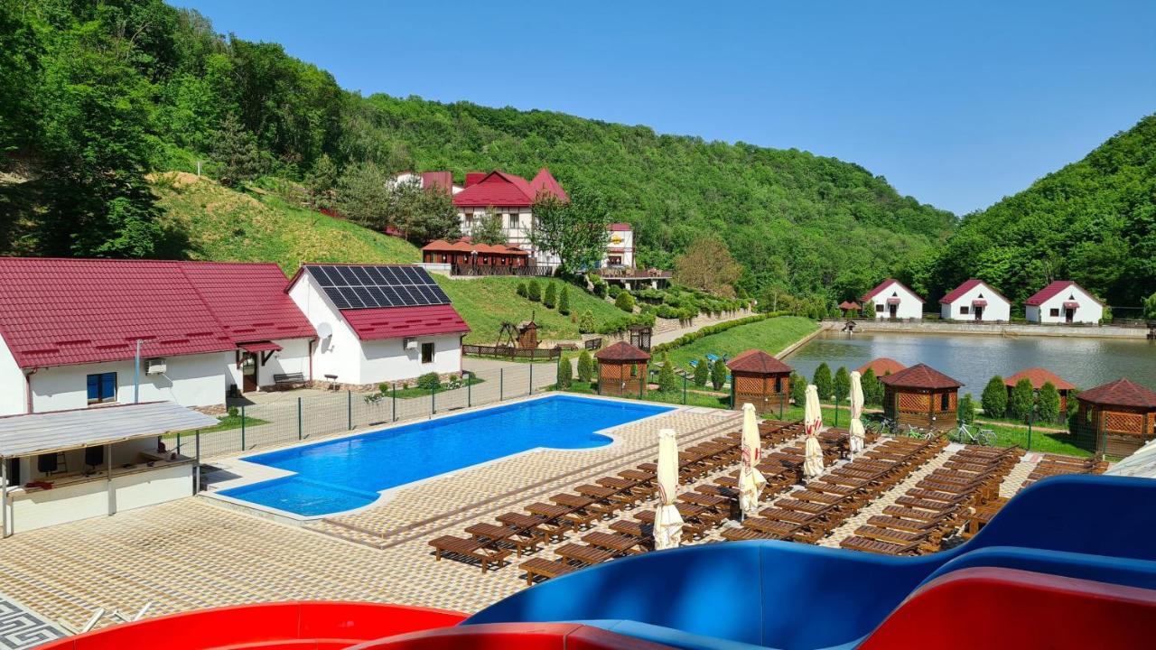 Mishyn-City Hotel Dobrovlyany Exterior foto
